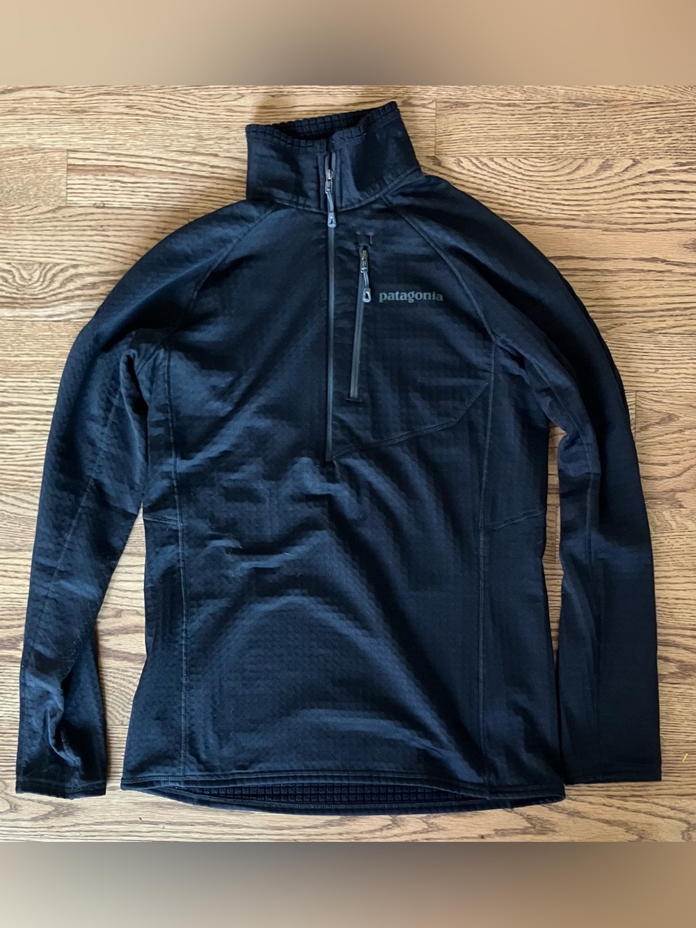 Patagonia R1 Pullover - Picture 2 of 4